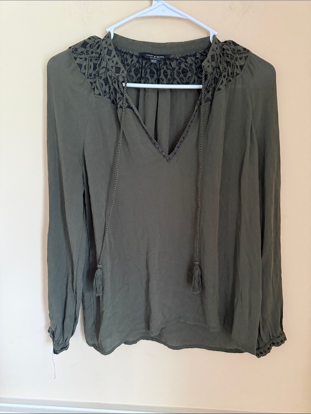 Lucky Brand Olive Lace-Yoke Tassel Peasant Blouse Size XS